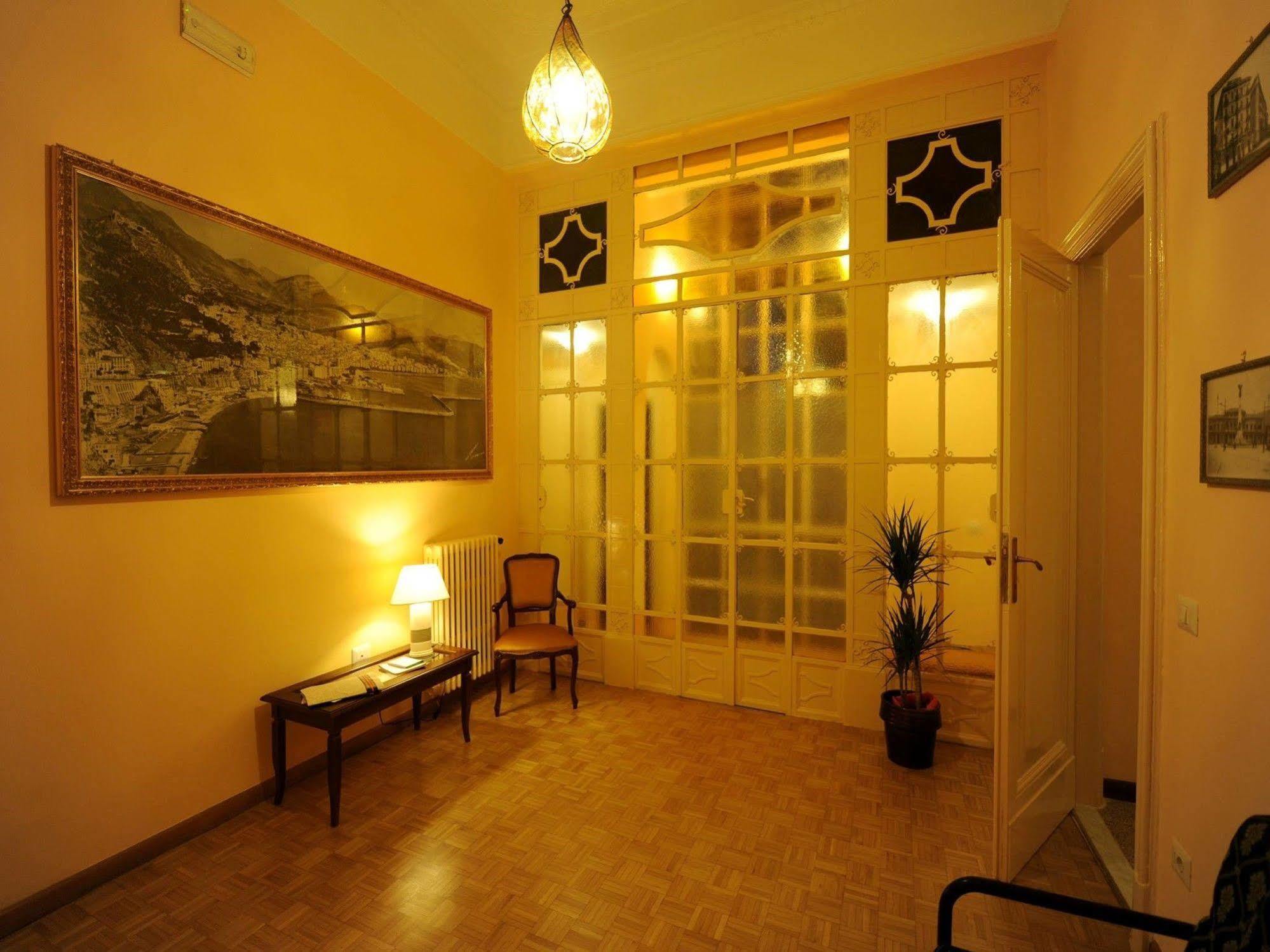 Barone Bed And Breakfast Salerno Exterior photo